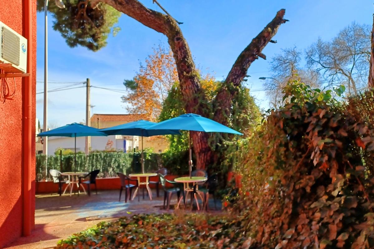Hostal Aravaca Garden Madrid Exterior photo