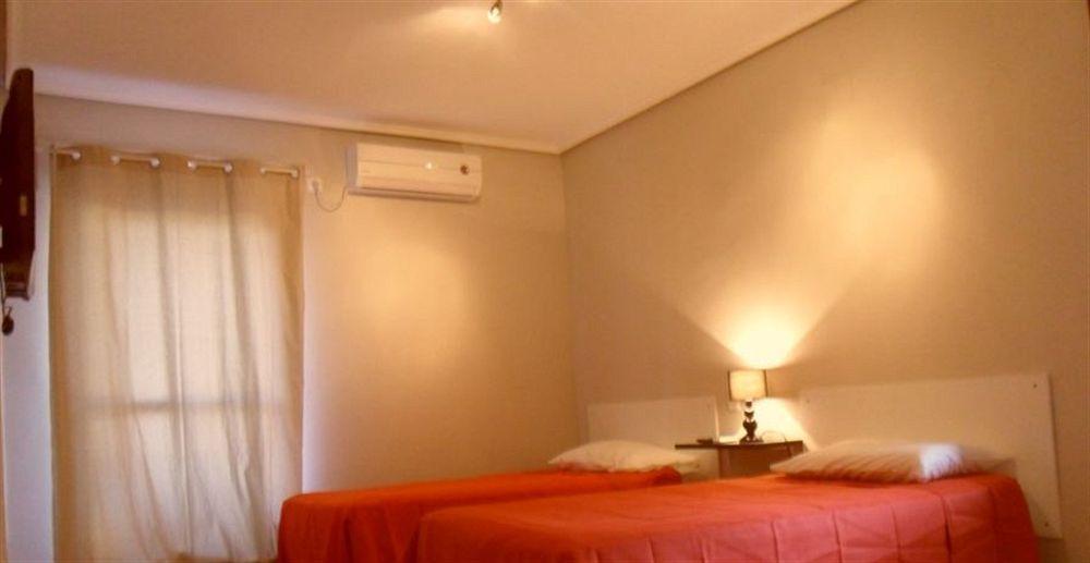 Hostal Aravaca Garden Madrid Exterior photo